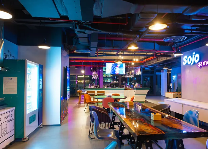 Khách sạn Tru By Hilton Hon Gai Centre Hạ Long