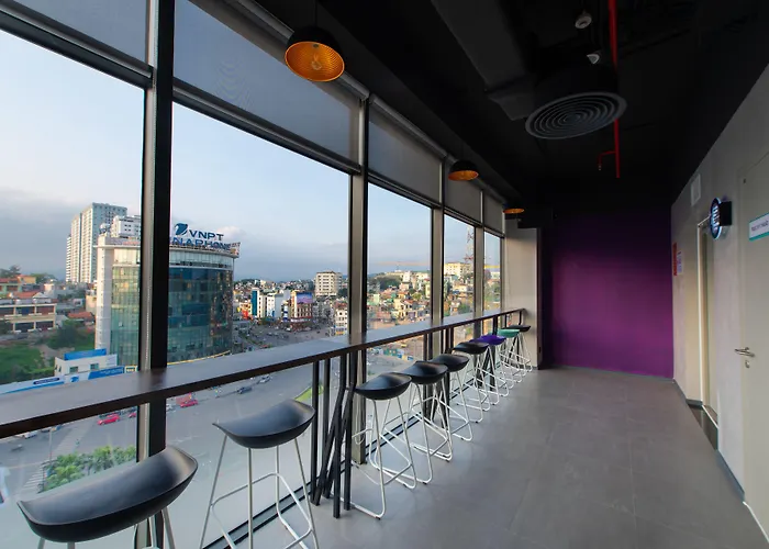 Tru By Hilton Hon Gai Centre 4* Hạ Long
