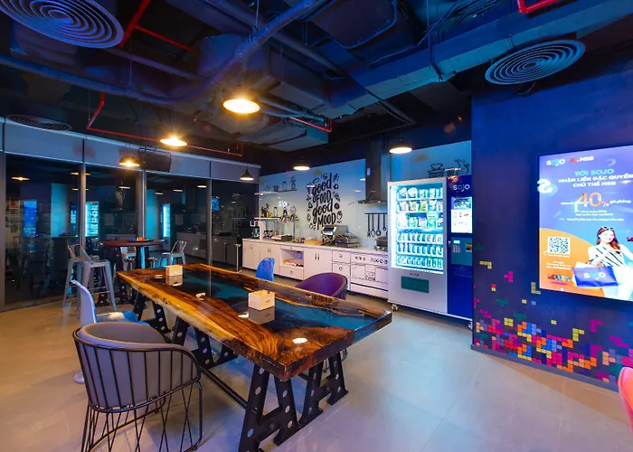 Tru By Hilton Hon Gai Centre Khách sạn