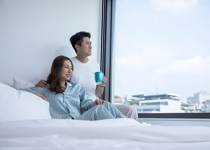 Tru By Hilton Hon Gai Centre Khách sạn Hạ Long