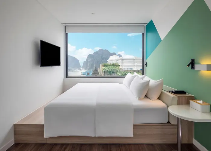 Khách sạn Tru By Hilton Hon Gai Centre
