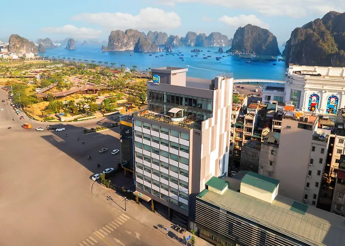 Tru By Hilton Hon Gai Centre Hotel 4*